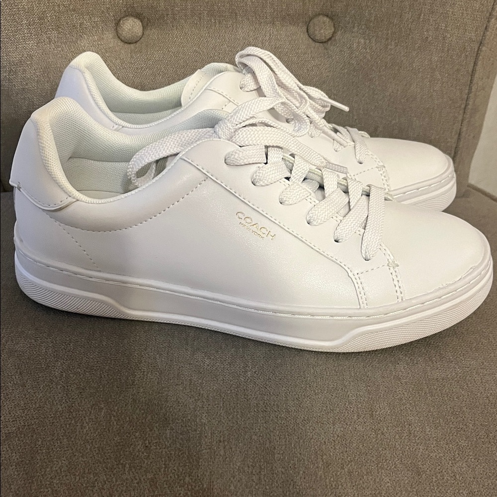 COACH  High Line Low TOP Sneaker, Optic White, 38 Optica Coach Classic White - Picture 2 of 5
